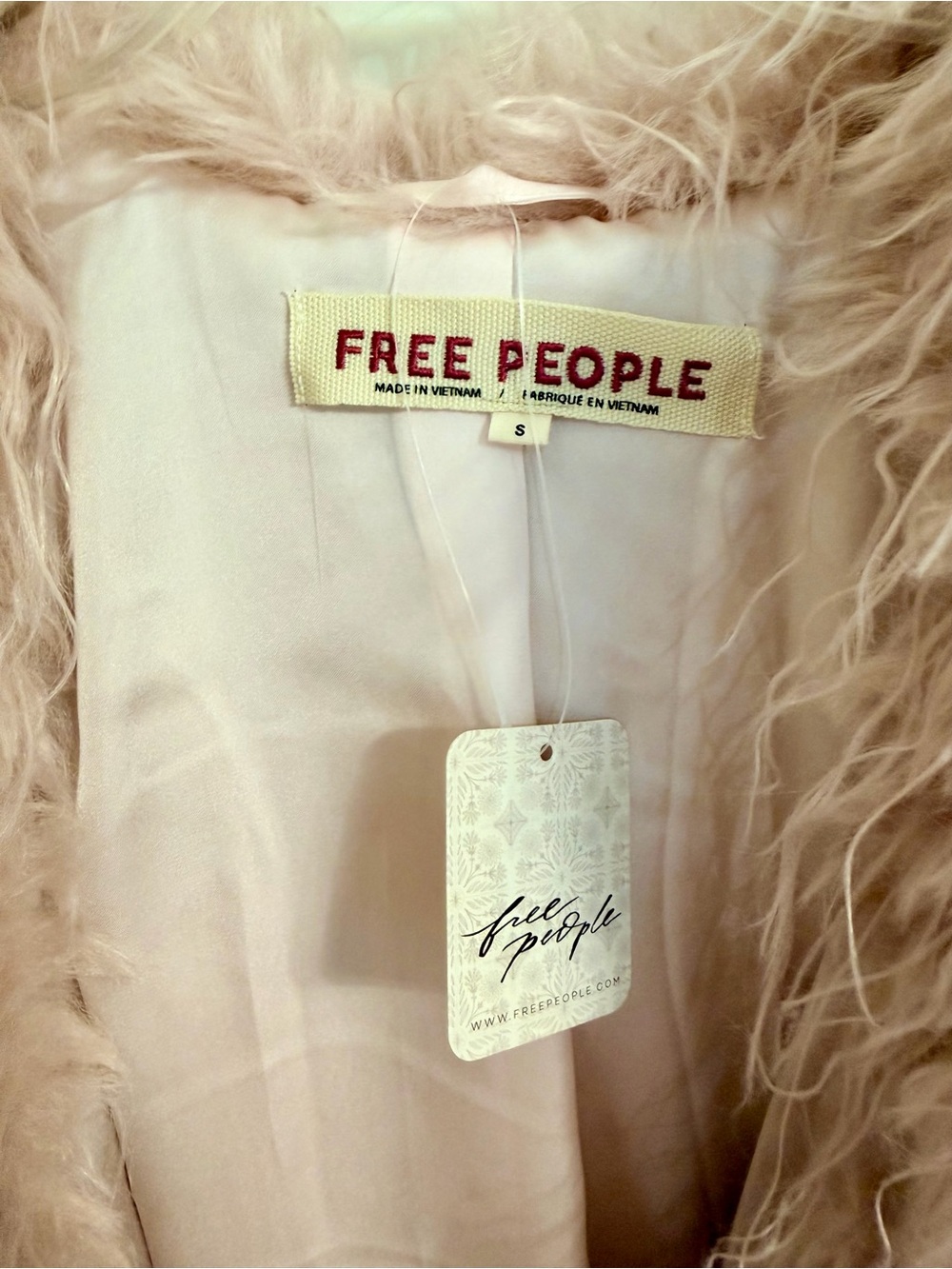 Free People Moonlight Faux Fur Feathered Teddy Jacket - Blush Small soft pink - Picture 5 of 7